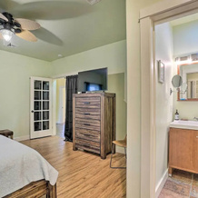 Cozy Las Cruces Gem: Fire Pit, Patio & Views!, 拉斯克鲁塞斯 — 照片 4