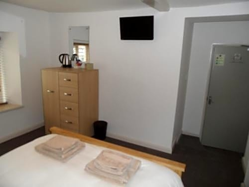 The Corner House Hotel, 利明巴 — 照片 1