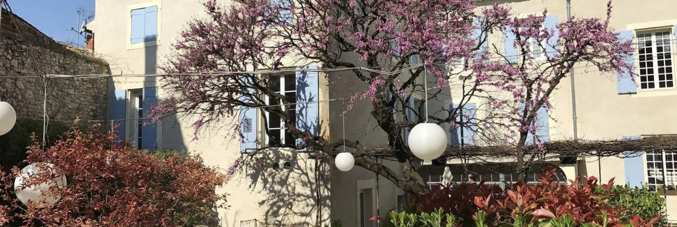 La Margelle, 佩尔讷莱方丹 — 照片 1