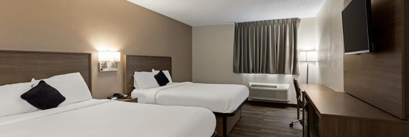 Red Lion Inn & Suites Caseyville, Caseyville — photo 1
