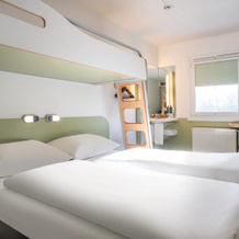 B&B HOTEL Düren, Dueren — photo 2