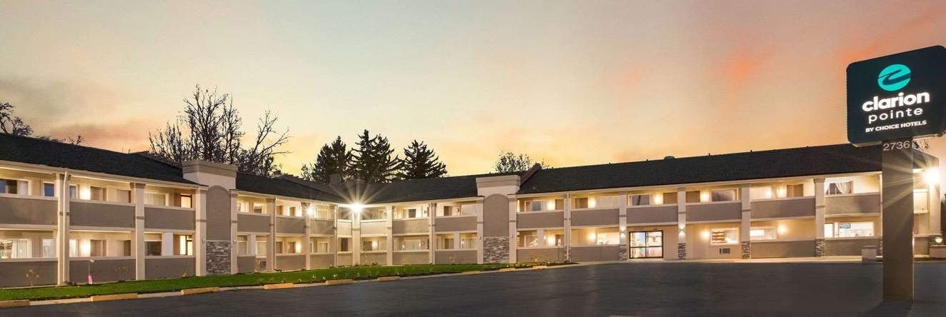 Clarion Pointe East Lansing University Area, 奥克莫斯 — 照片 1