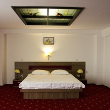 Hotel City Ploiesti, Плоешти — фото 2