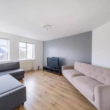 2br-sleeps6-parking-garden-nearlondon, 泰晤士河畔森伯里 — 照片 4