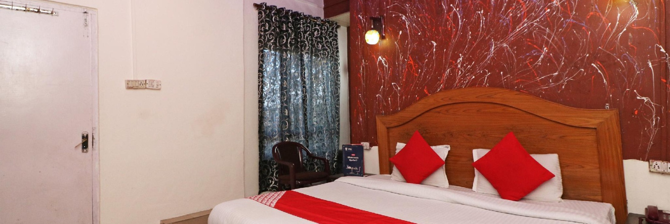OYO 74214 Hotel K2, 巴拉克普尔 — 照片 1