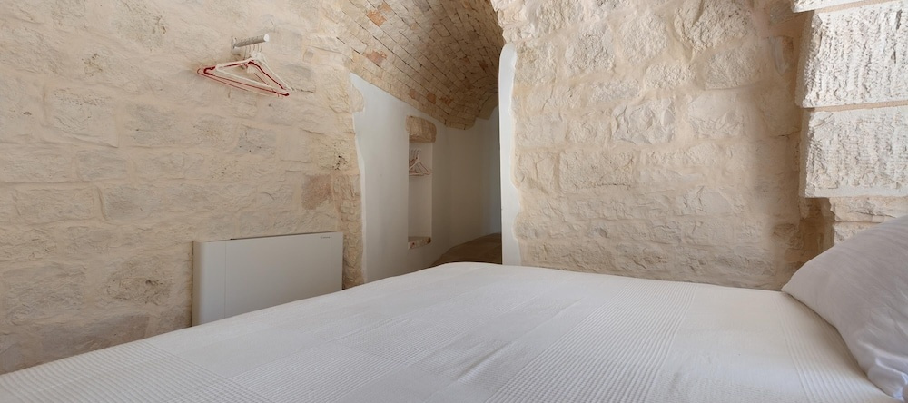 3565 A Piedi Scalzi Nel Trullo By Perle Di Puglia, Латиано — фото 1