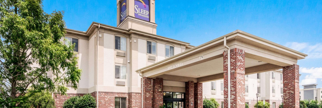 Sleep Inn & Suites Smithfield near I-95, Smithfield — photo 1