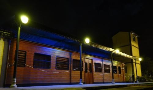 Estacion Potrero Cabañas y Habitaciones, 波特雷罗德洛斯富内斯 — 照片 1
