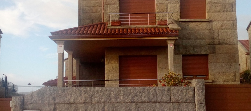 106431 - House in Sanxenxo, 阿兰萨达 — 照片 1