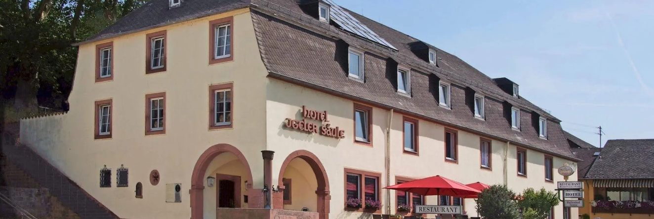 Hotel-Restaurant Igeler Säule, 伊格尔 — 照片 1