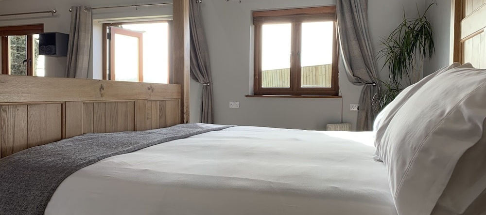 Abbey View Cottage - Scandi Spa Hot Tub, Чард — фото 1