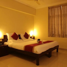 OYO Rooms Father Mullers Road, Mangalore — photo 2