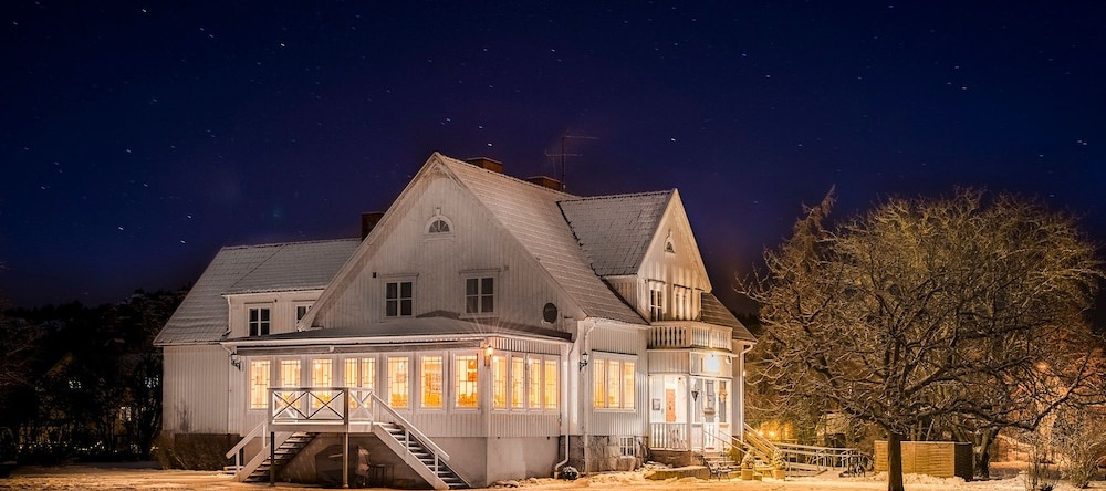 Villa Bro, Люсечиль — фото 1
