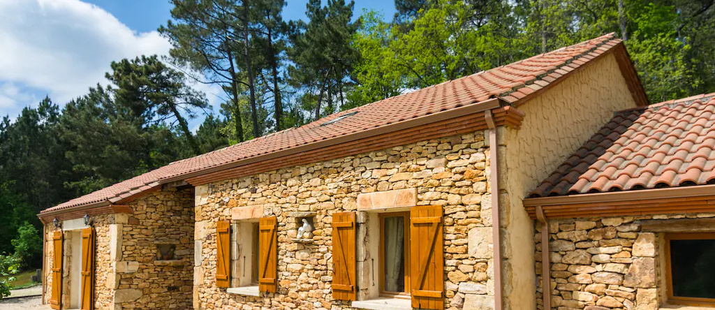 Quaint Holiday Home in Blanquefort-sur-Briolance with Private Pool, 布里奥朗斯河畔布朗克福 — 照片 1