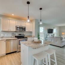 Walk to Shore: Multi-deck Townhome in Kure Beach!, 库尔海滩 — 照片 5