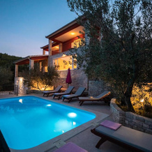 Luxury Villa Stairway to Heaven with Pool, 普里格拉迪察 — 照片 5