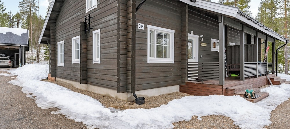 Skicamp 3 - Modern 3BR Villa in Pyhä, 皮哈山 — 照片 1