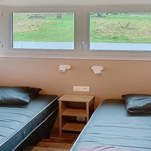 2-Bedroom Family Cottage In Malansac, Малансак — фото 3