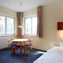 Djh Jugendherberge Güstrow, Гюстров — фото 5
