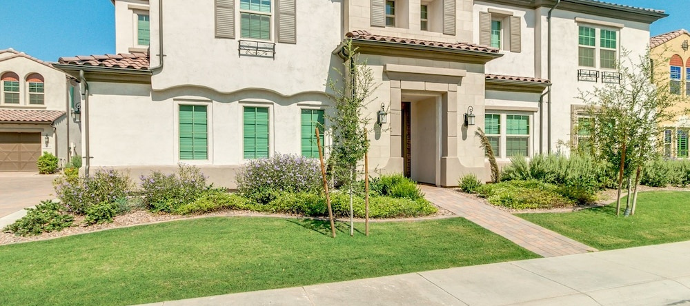 Grand Canyon - 3 Br Home, Chandler — photo 1