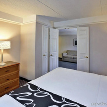 La Quinta Inn & Suites Birmingham Hoover, Гувер — фото 4
