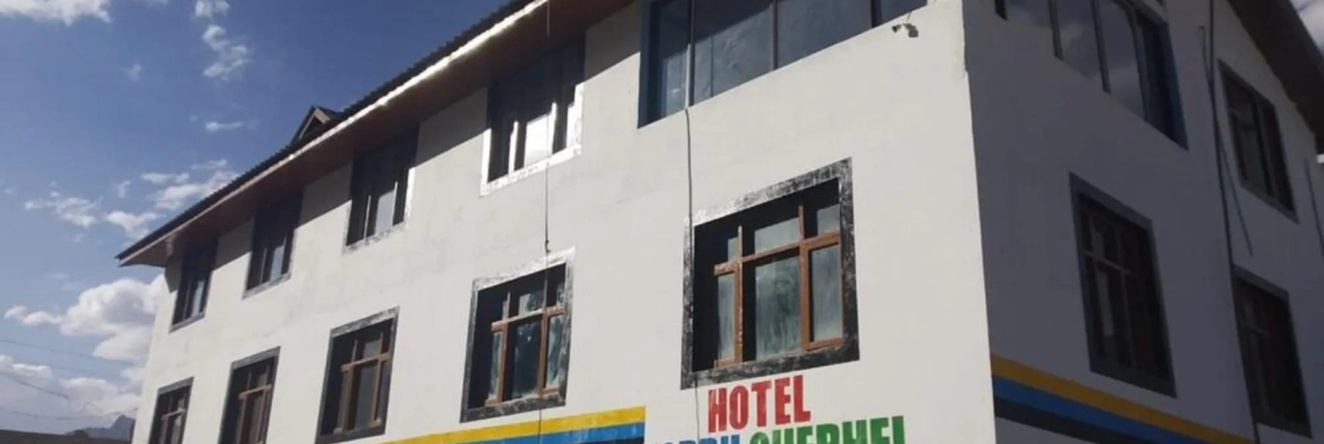 Hotel Norbu Ghephel, 荣通 — 照片 1