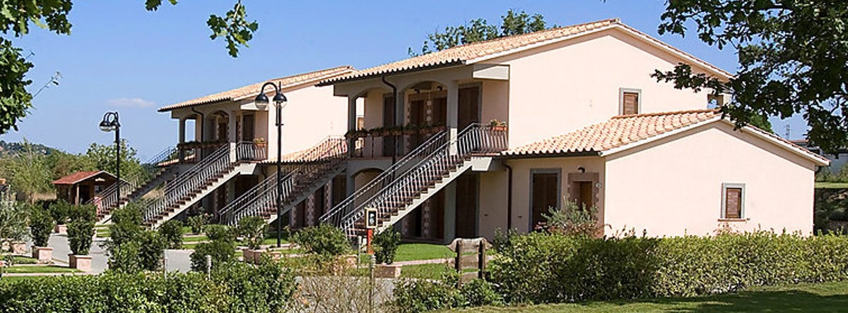 House Oak Pitigliano 31970, 索拉诺 — 照片 1