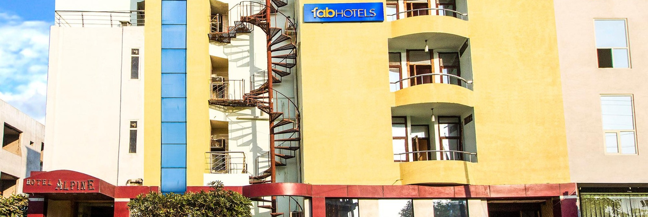 Fabhotel Alpine, Агра — фото 1