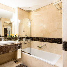 Golden Tulip Doha, Доха — фото 4