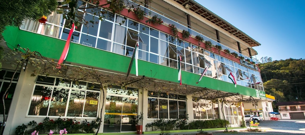 Natalina Pousada & Restaurante, 布鲁斯克 — 照片 1