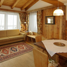 Cësa Marmolada - Art Chalet, 奥尔蒂塞伊 — 照片 2