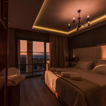 Elegance Luxury Executive Suites, Циливи — фото 4