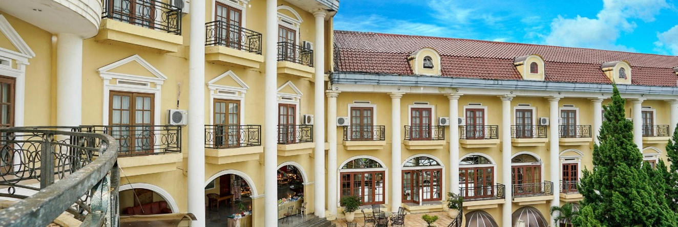 Tretes Raya Hotel, 玛琅 — 照片 1