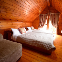 [All Natural Wood Big Log Home]4Br,2Bath,3Toilets, Онна — фото 3