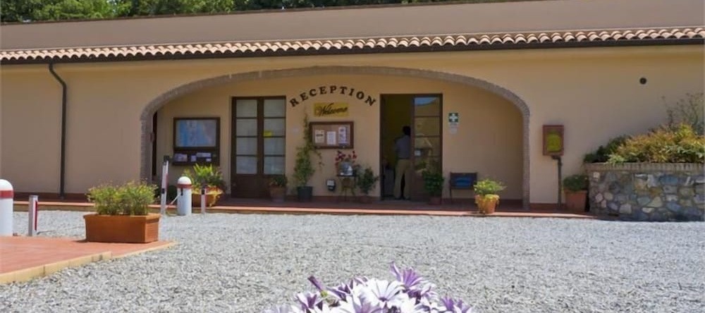 La Pieve di Pomaia Residence, 圣卢切 — 照片 1