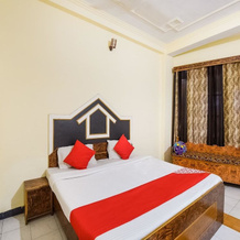 OYO 46752 Hotel Sun N Wind, 卡祖尔 — 照片 3