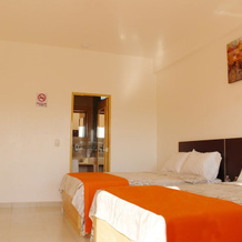 Hotel Los Pinos Express, Уамантла — фото 4