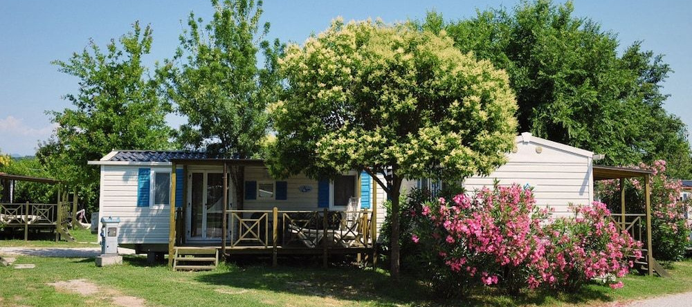 Camping Baia Verde, 马内尔巴德尔加尔达 — 照片 1