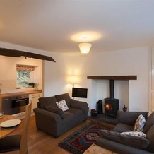 Bronfelin & Troed-y-Rhiw Holiday Cottage, 兰沃蒂德韦尔斯 — 照片 2