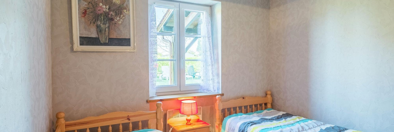 Spacious Holiday Home in Saint-nexans With Terrace, 圣内克桑 — 照片 1