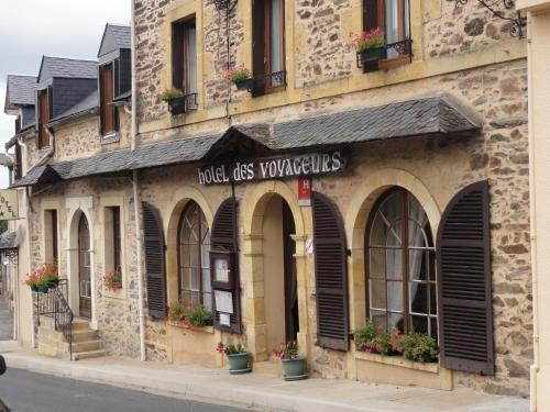 Hotel des Voyageurs, 佩扎克 — 照片 1