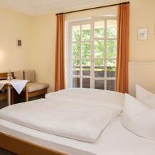 Ringhotel Schlosshotel Ernestgrün, Neualbenreuth — photo 4