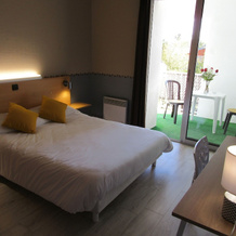 P'tit Dej Hôtel de France, 圣特 — 照片 5