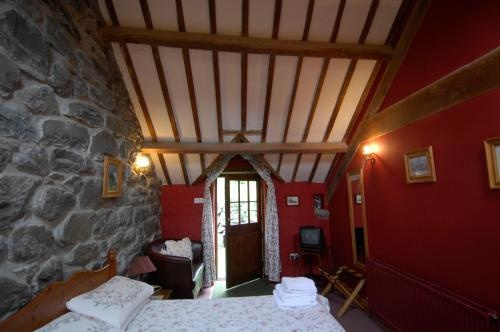 Llwyndu Farmhouse, 巴茅斯 — 照片 1