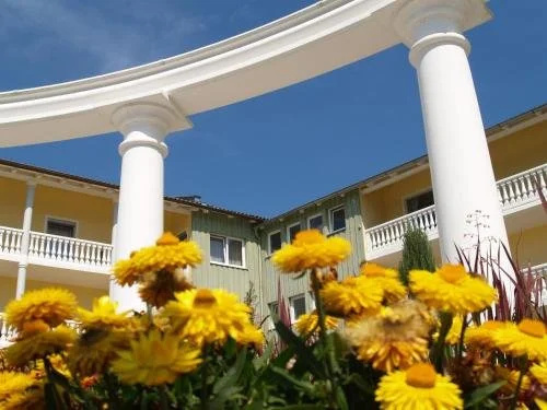 Kurhotel Kaiser Trajan, Нойштадт-на-Дунае — фото 1