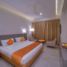 Wingston A TreeHouse Hotel Barsana, 甲西 — 照片 4