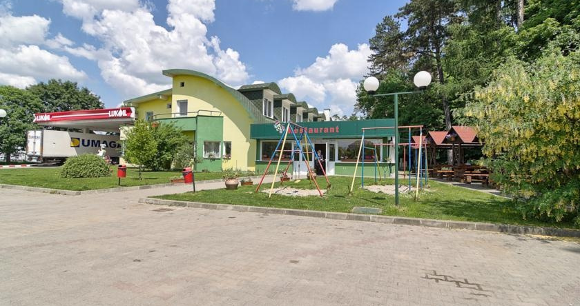 Motel Lg, Медиаш — фото 1