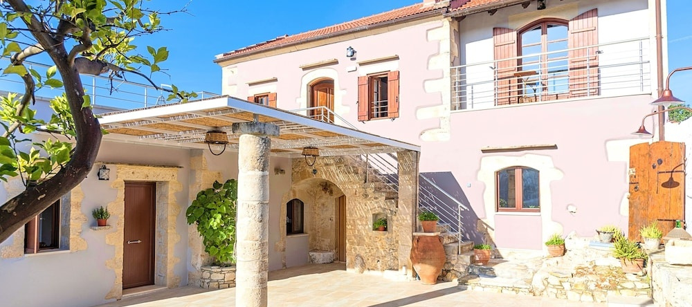 Cretan Lux Villa Heated Pool, Гавалохори — фото 1