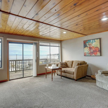 Hilltop Hideout w/ Sweeping Birch Bay Views, 布兰 — 照片 4