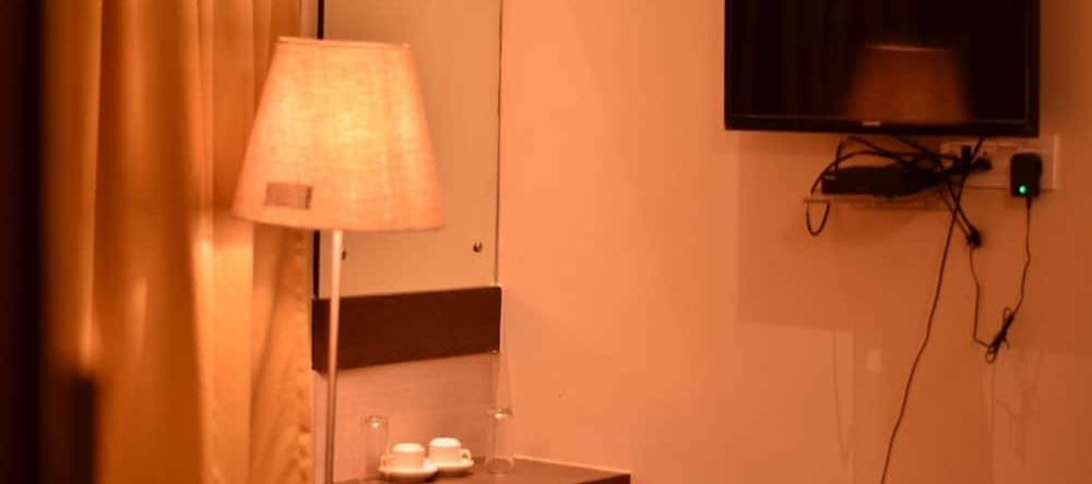 Rajnandini Hotel and Banquet, 查克达哈 — 照片 1